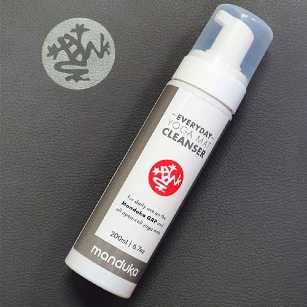 Dung dịch vệ sinh thảm yoga Manduka - Dòng hàng ngày (Everyday Yoga Mat Cleanser) - 200ml