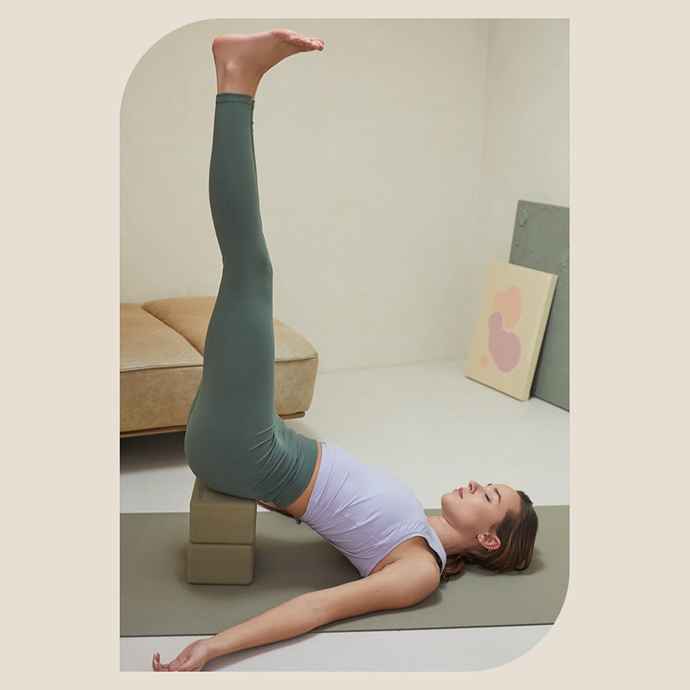 Gạch yoga Manduka Recycled Foam Yoga Block