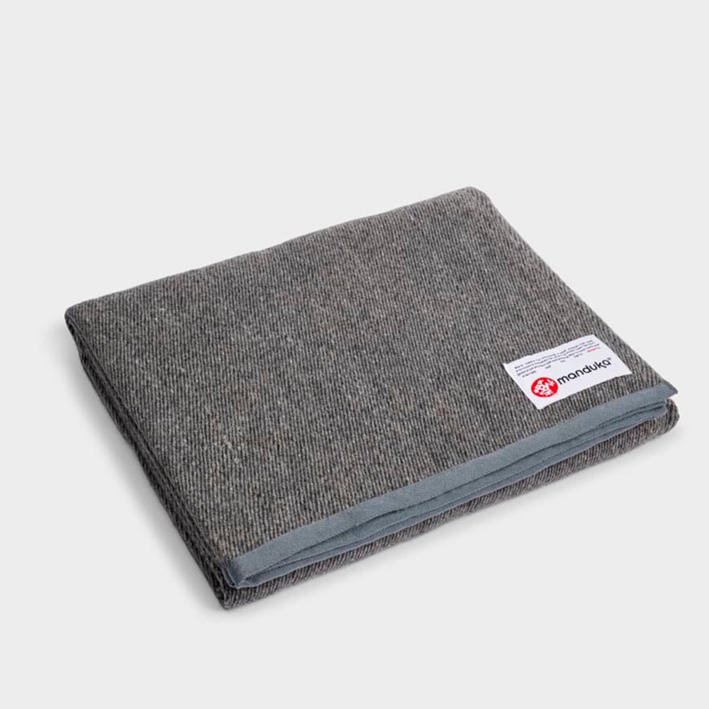 Chăn yoga len Manduka Recycled Wool Blanket