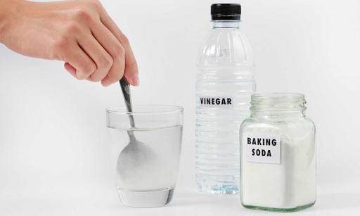 Làm sáng bạc 925 nhờ dấm + baking soda