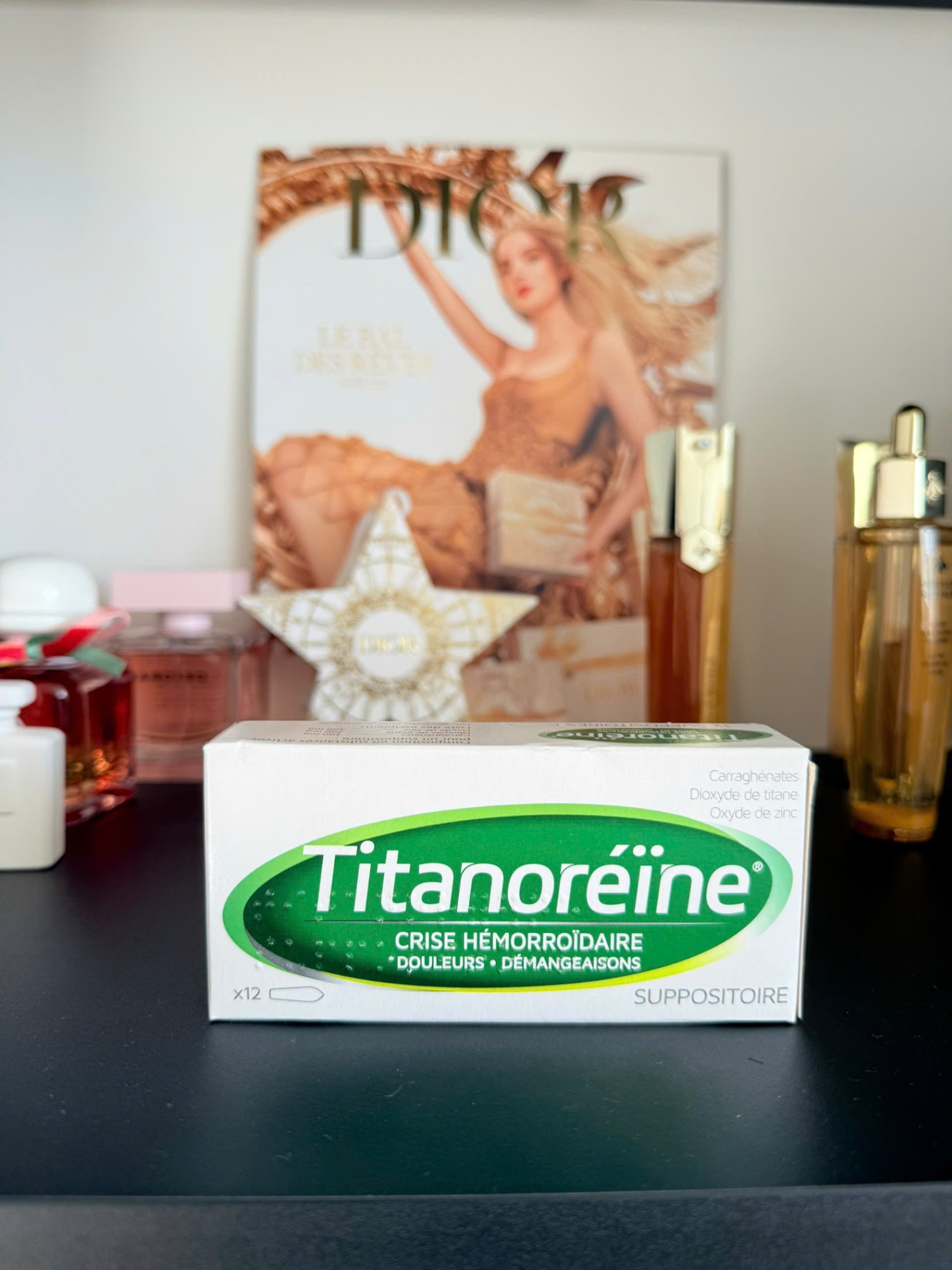 VIÊN ĐẶT TITANOREINE TRỊ TRĨ NỘI