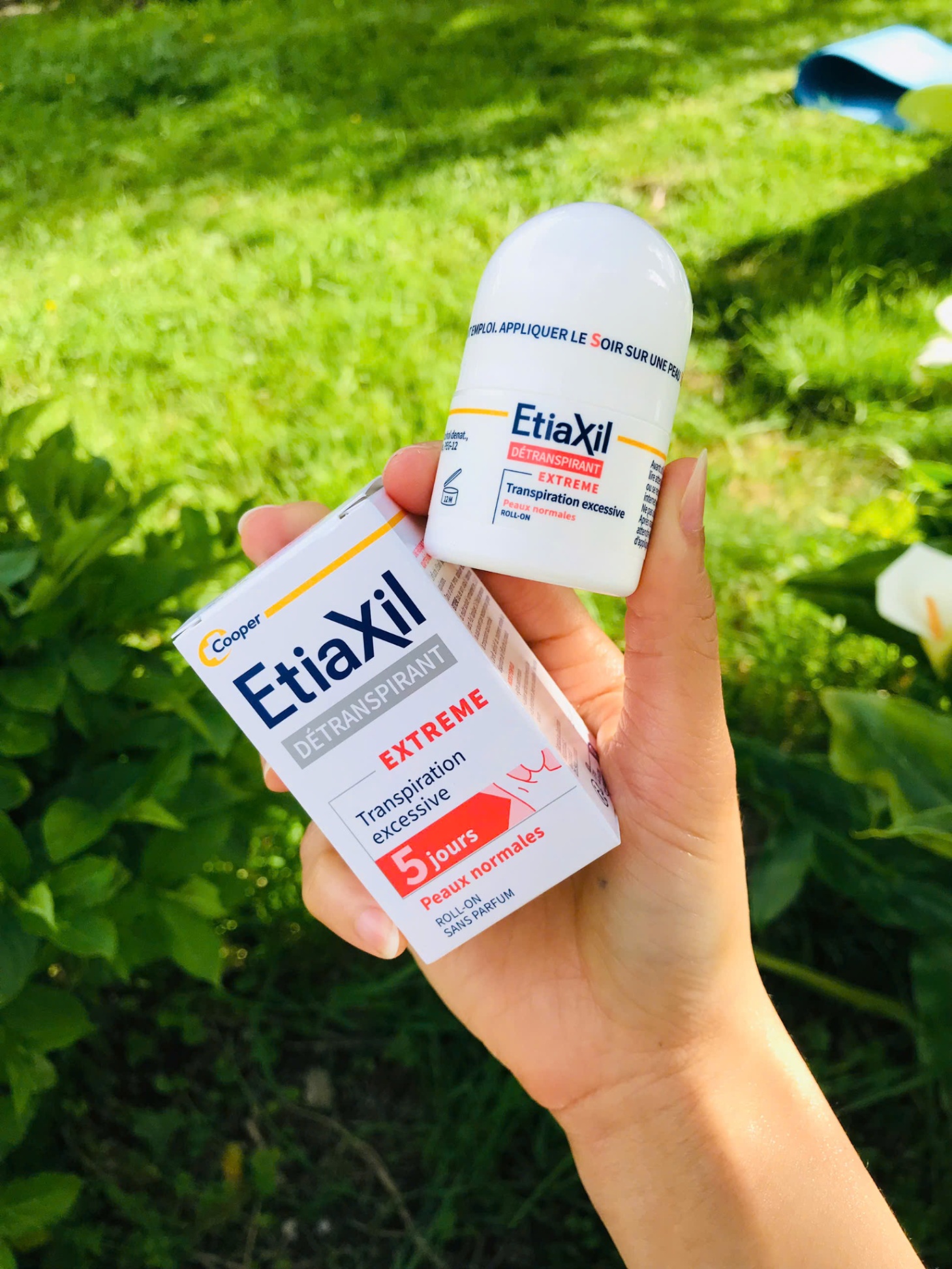 LĂN ETIAXIL ĐẶT TRỊ KHỬ MÙI- GIẢM TIẾT MỒ HÔI DÀNH CHO DA BÌNH THƯỜNG 15ml