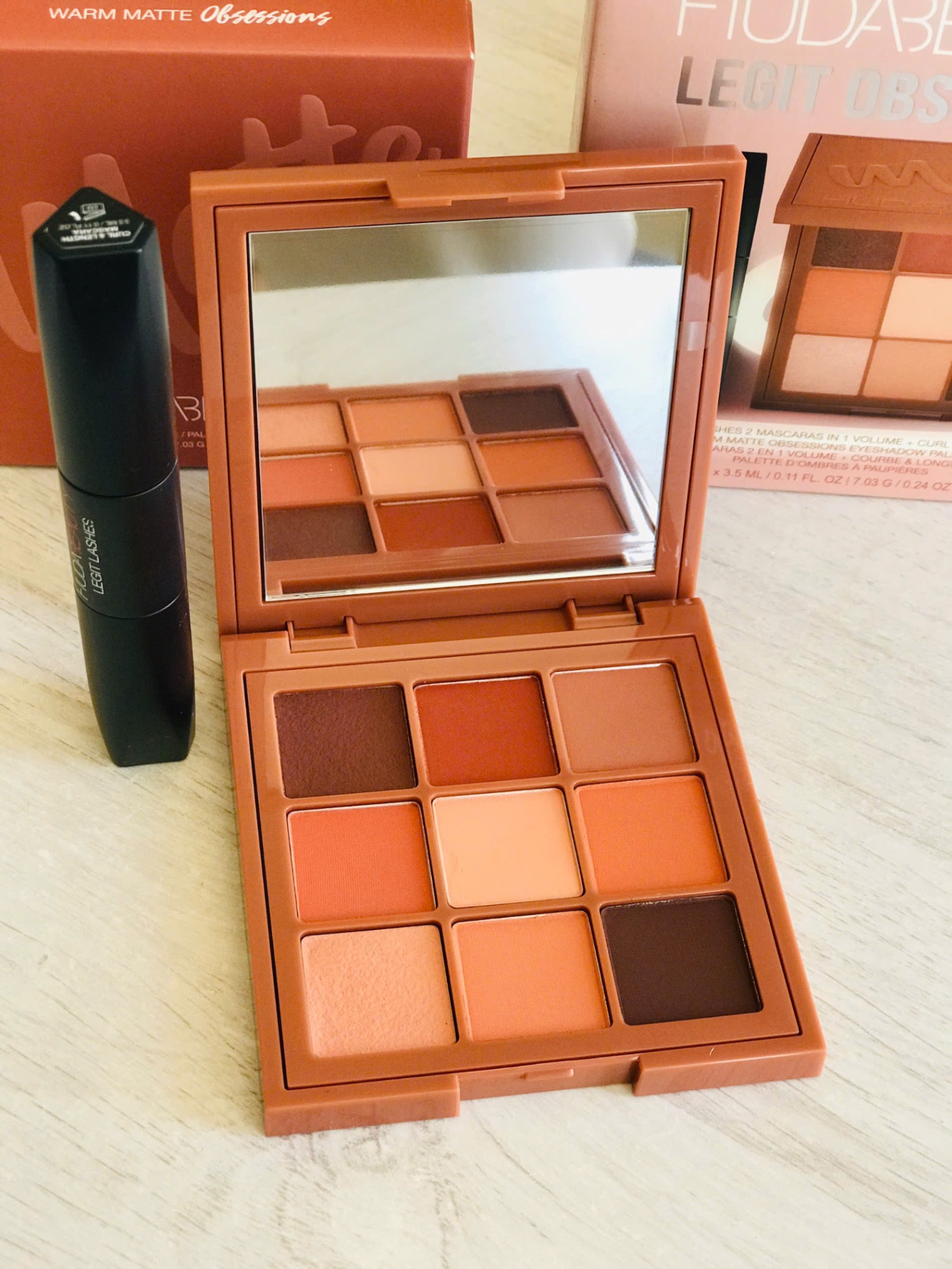 BẢNG MÀU MẮT MATTE HUDABEAUTY tone cam lanh