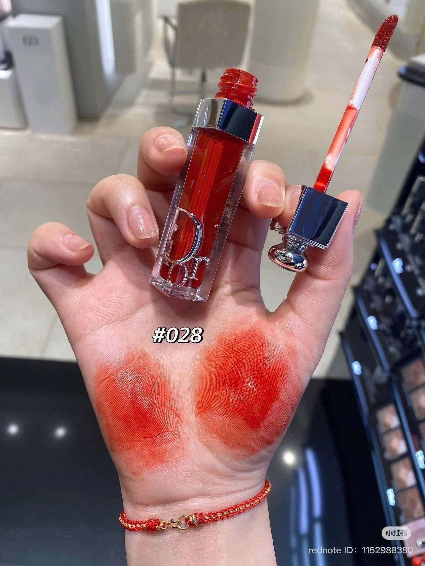 SON DƯỠNG MÔI DIOR MAXIMIZER 028 full size