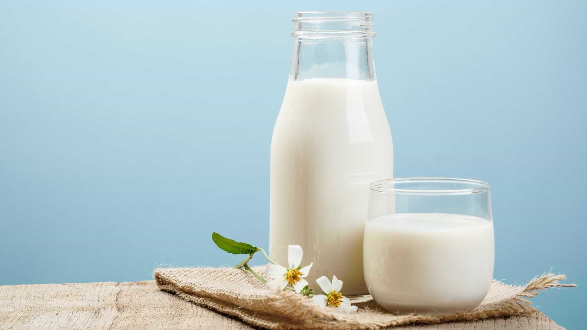 Sữa có phải là nguyên nhân gây nên mụn?