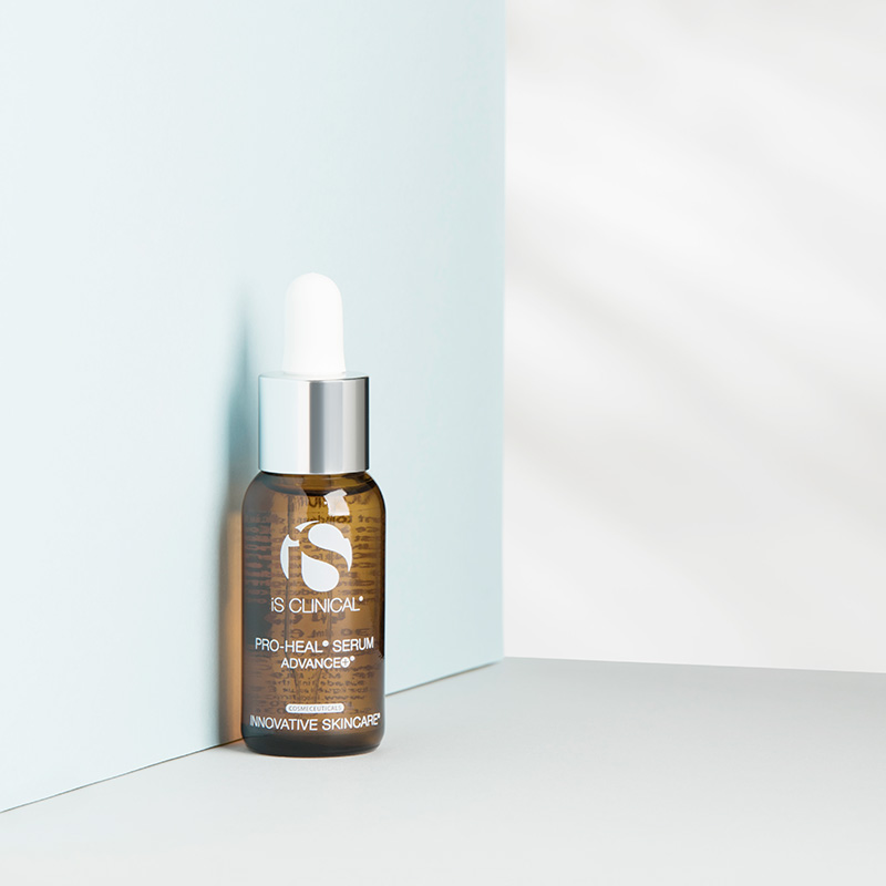 Sunday Riley C.E.O. Glow Vitamin C + Turmeric Face Oil