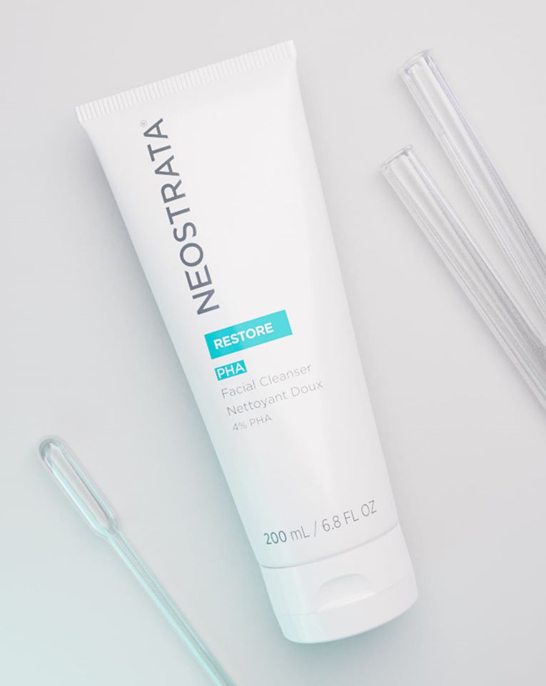 Sữa rửa mặt Neostrata Facial Cleanser 4 PHA