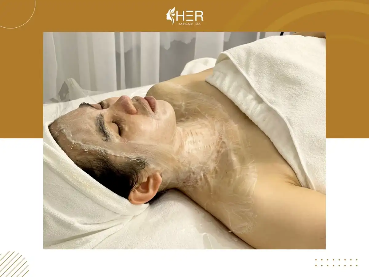 Chăm sóc da định kỳ tại HER Skincare & Spa