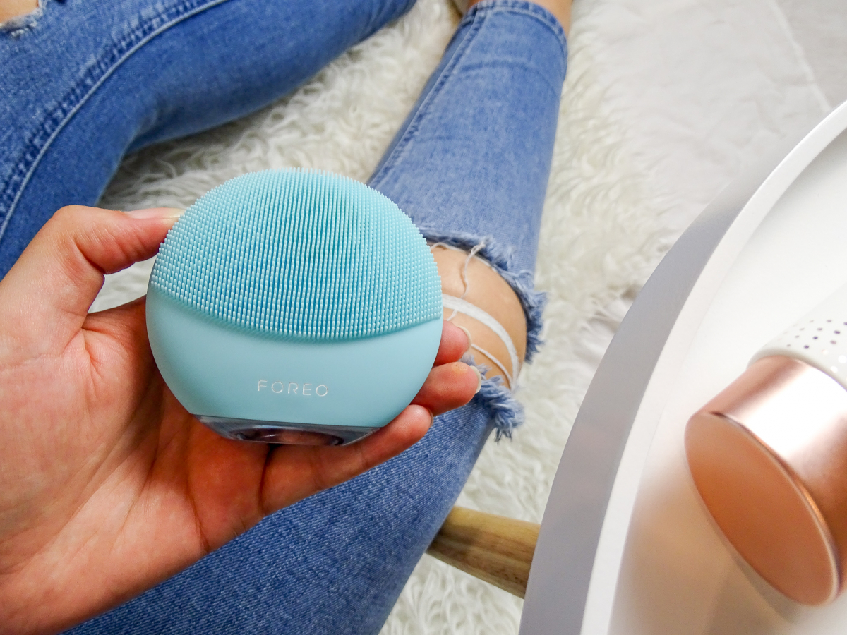 Máy rửa mặt Foreo Luna Mini 3 Midnight