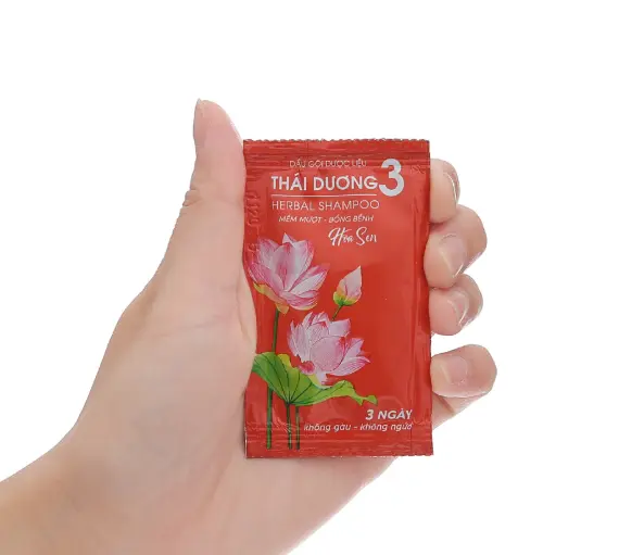 Dầu gội dược liệu Thái Dương 3 hoa sen 5ml x 10 gói.webp
