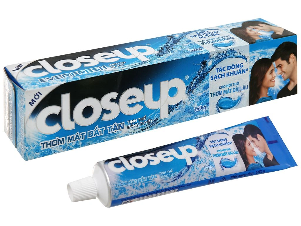 Kem đánh răng Closeup tinh thể băng tuyết 140g.webp