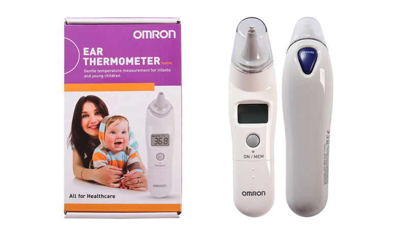 Nhiệt kế đo tai OMRON TH-839S.jpg