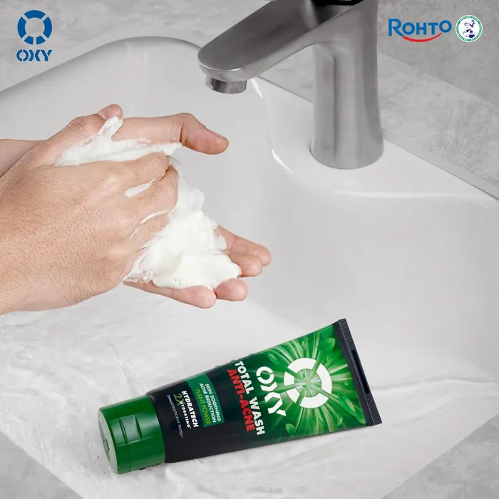 Oxy Total Wash Anti Acne 100g.jpg
