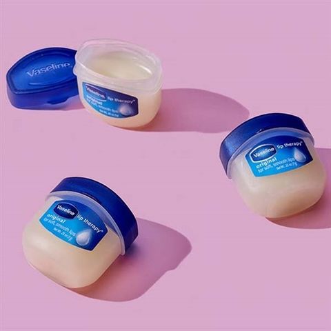 Sap-Duong-Moi-Vaseline-Lip-Care-Hu-7g-Original.webp
