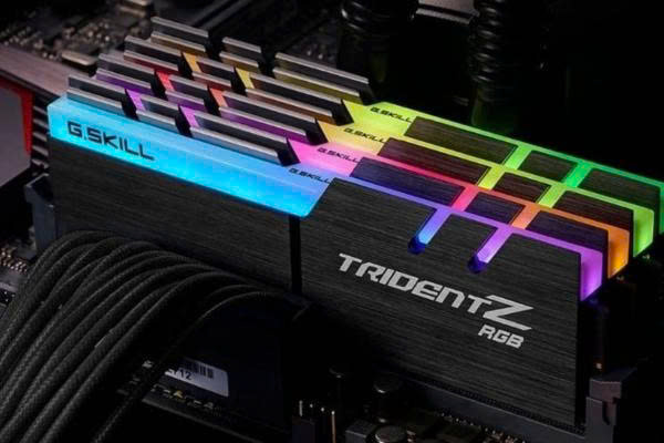 nen-nang-cap-ram-hay-ssd-truoc- cho-may-cu-1.jpg