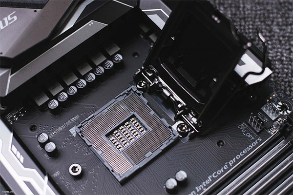 Khi nào nên thay mainboard thay vì sửa?
