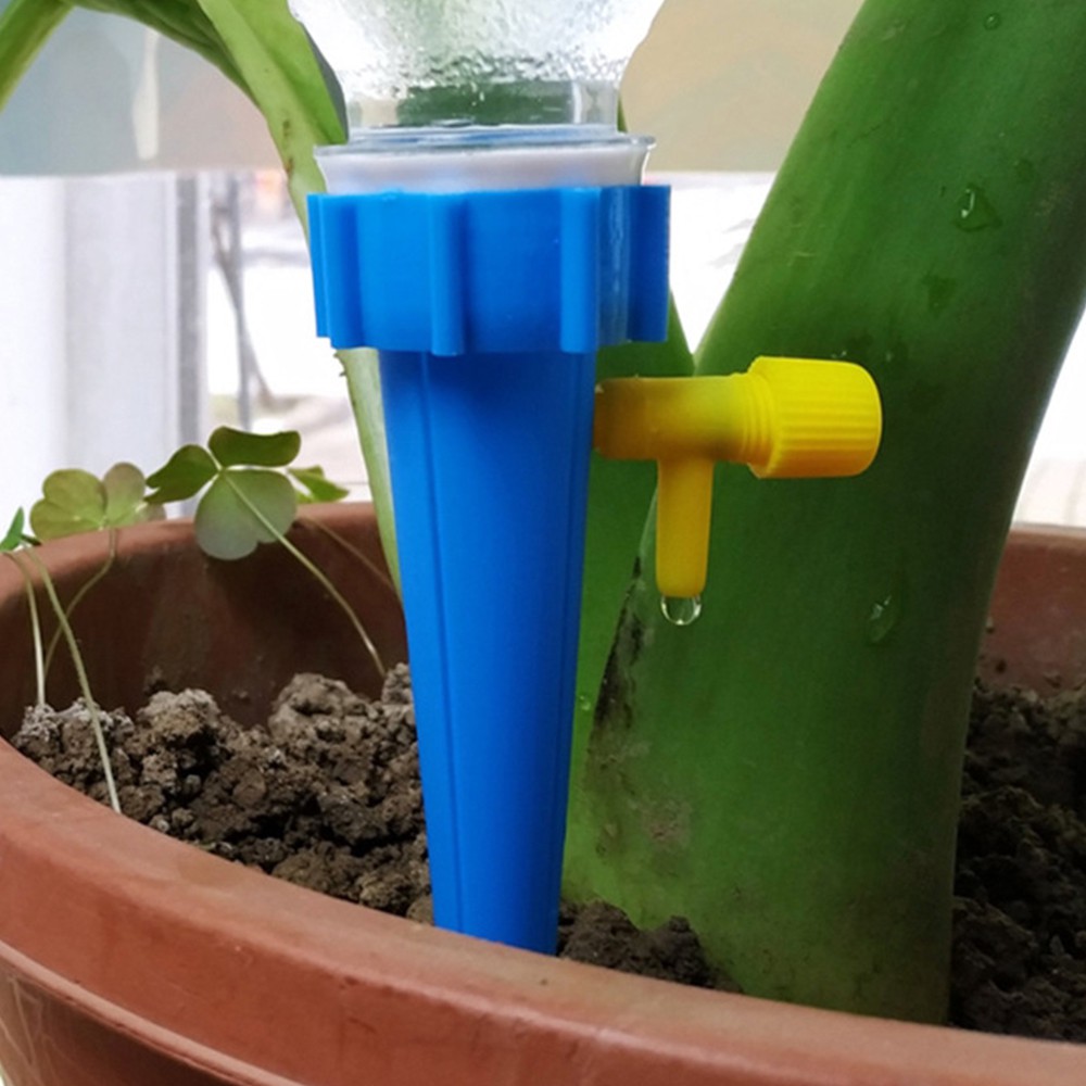 Set 10 Cái Vòi (Van) Tưới Cây Tự Động Lắp Vào Chai Nước CoCa - Danasi Mã C-09