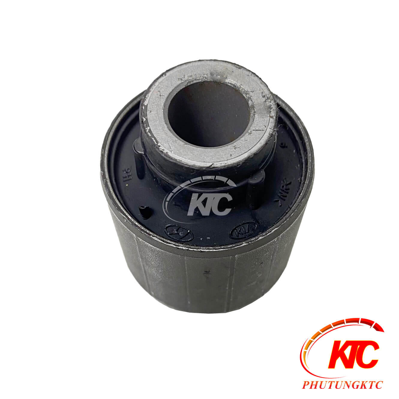 Cao su giằng ngang chính hãng HYUNDAI, 552582P000