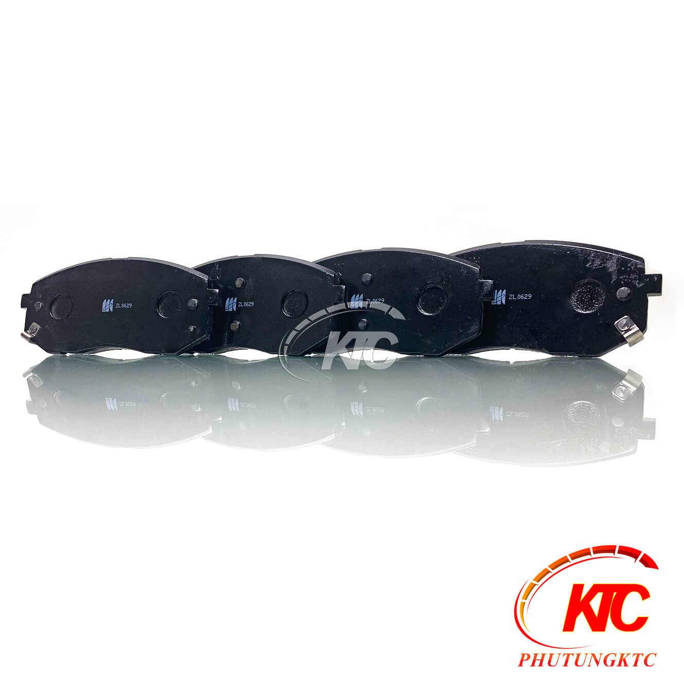 Bố thắng trước Carens hiệu MK, D11230M