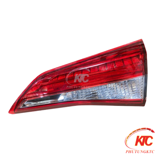 Đèn cốp hãng TOYOTA, 815910D540