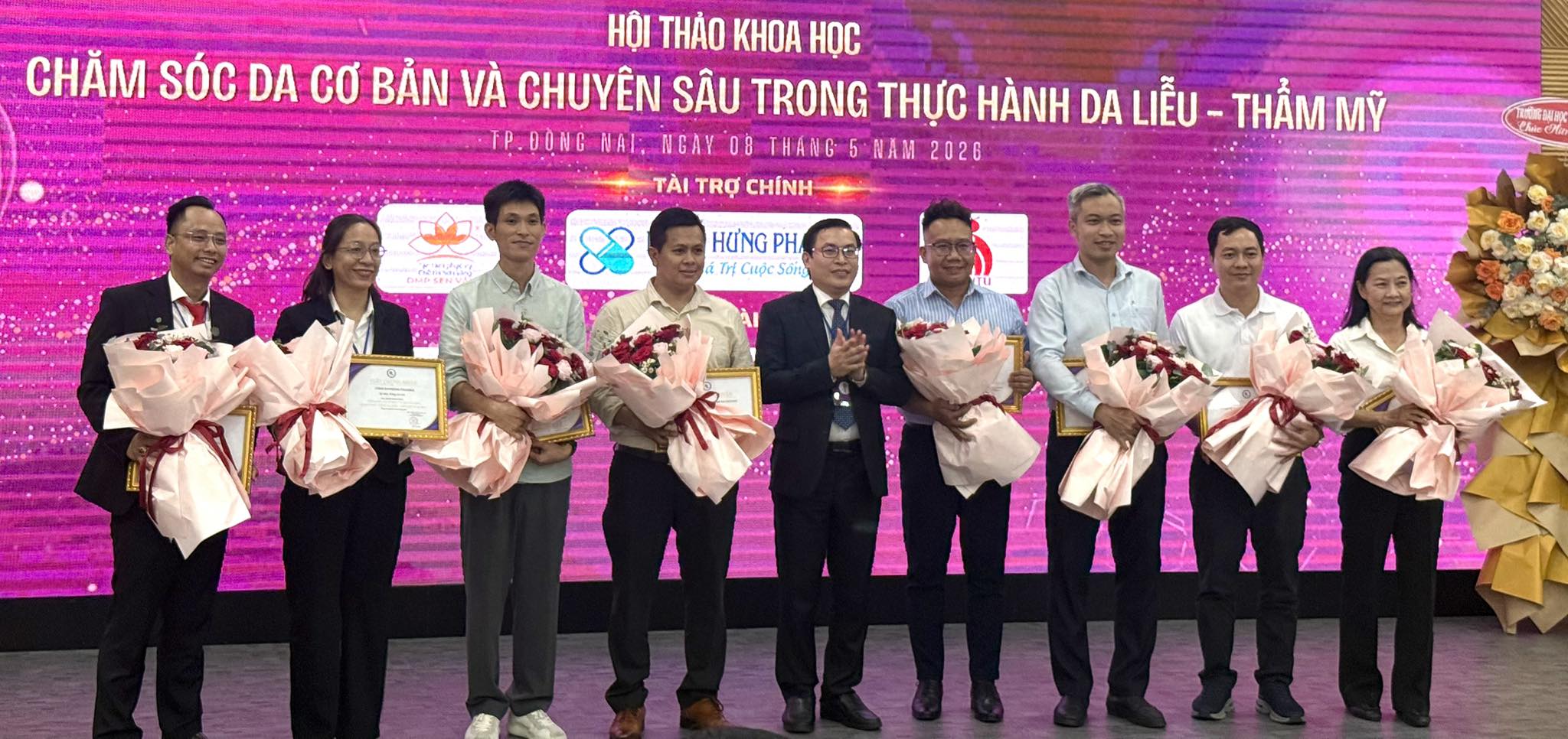 Công ty DMP Sen Vàng chúc mừng Hội thảo khoa học “Chăm Sóc Da Cơ Bản Và Chuyên Sâu Trong Thực Hành Da Liễu - Thẩm Mỹ 2026”