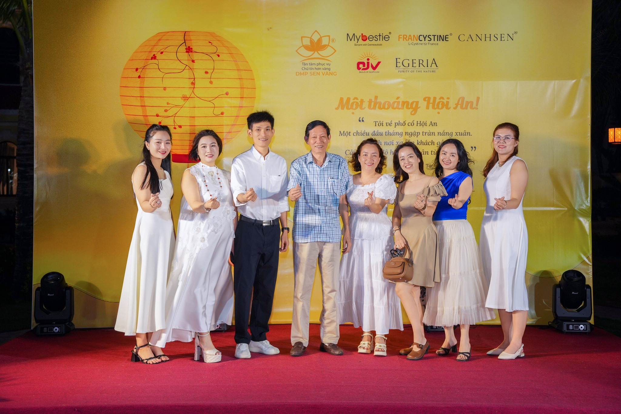 DEM-TIEC-THAN-MAT-CUNG-DUOC-MY-PHAM-SEN-VANG-TAI-NESTA-HOI-AN-RESORT-amp-SPA_585872241_1478169874314391_7046749487475124383_n-1.jpg