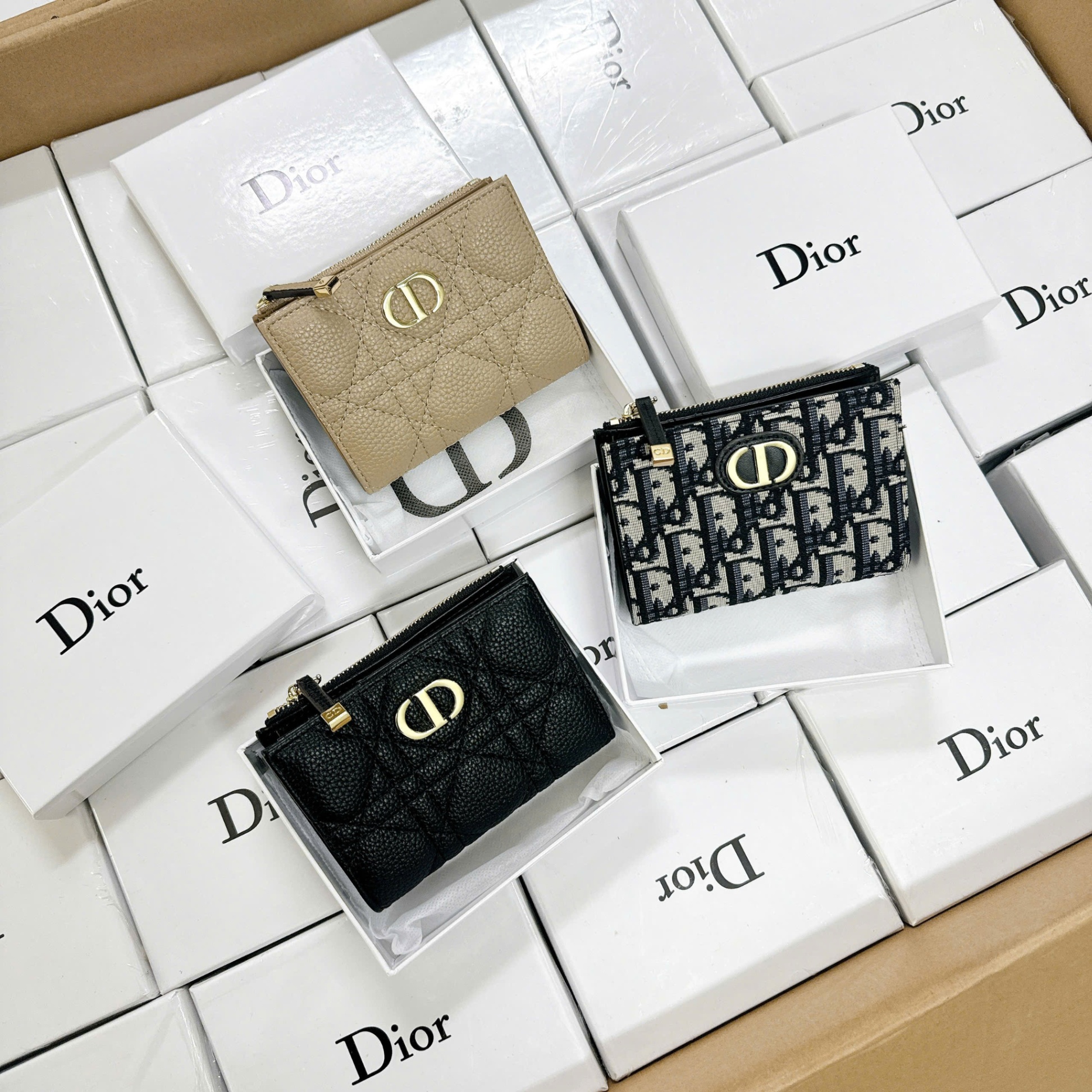 D8437# Ví Dior ngắn fullbox