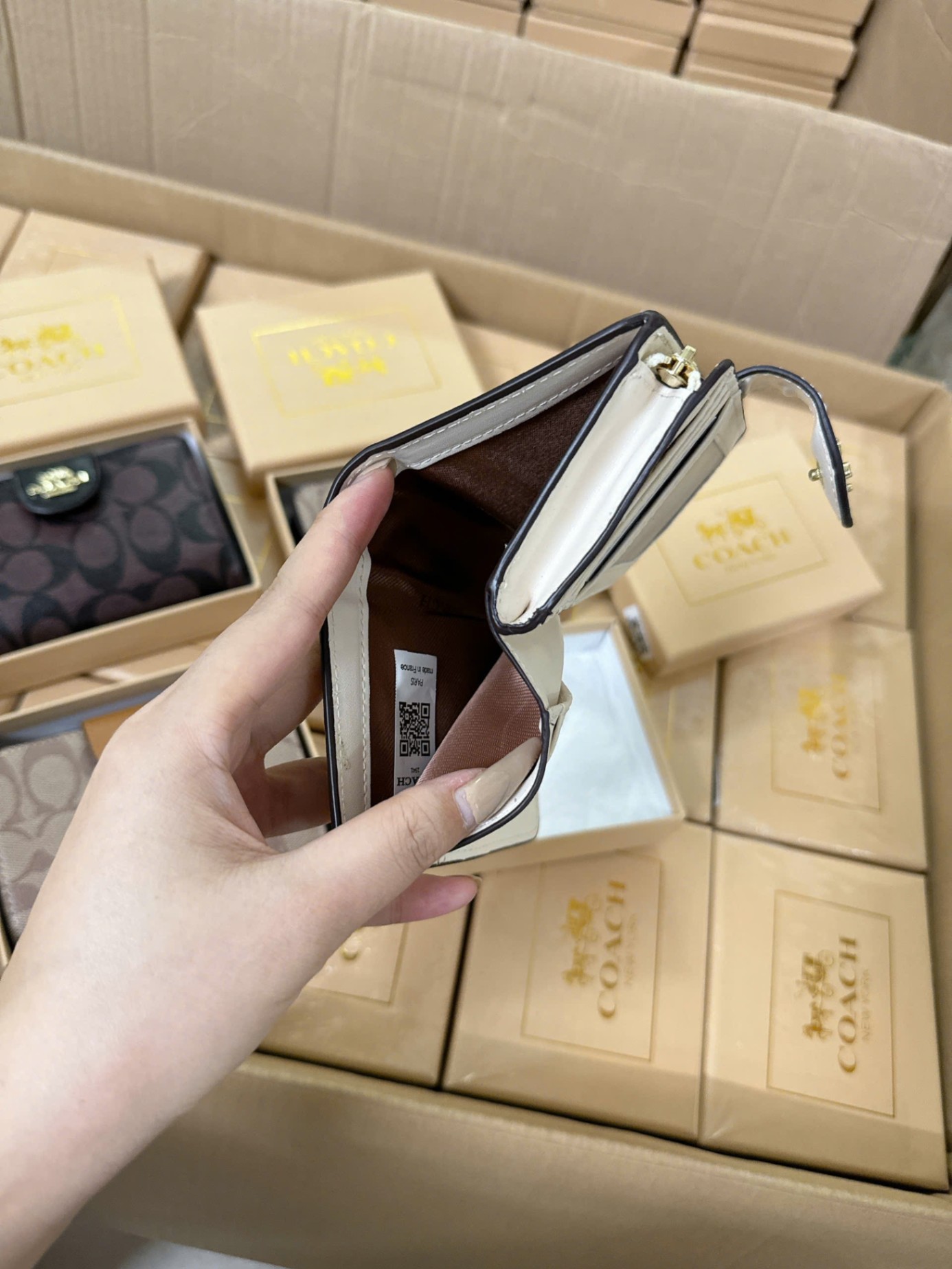 8492# Ví Coach hàng Xuất Dư fullbox