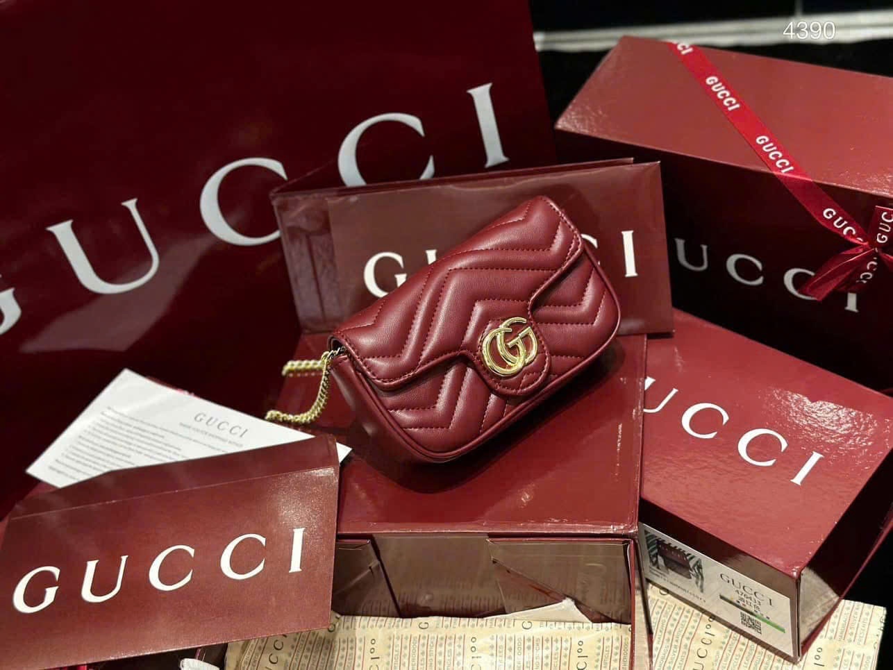 476433# Túi Gucci mini SPV box nam châm