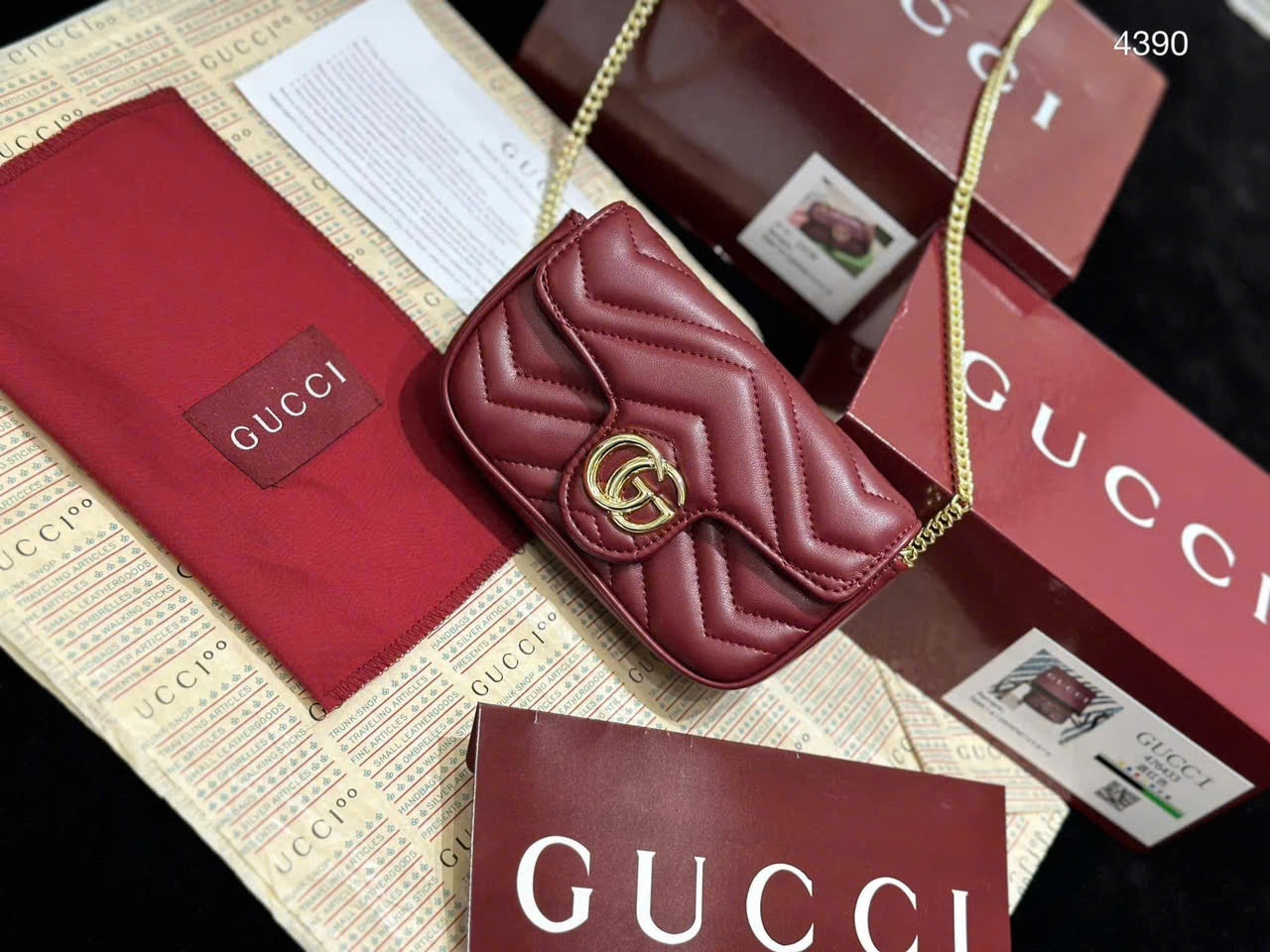 476433# Túi Gucci mini SPV box nam châm