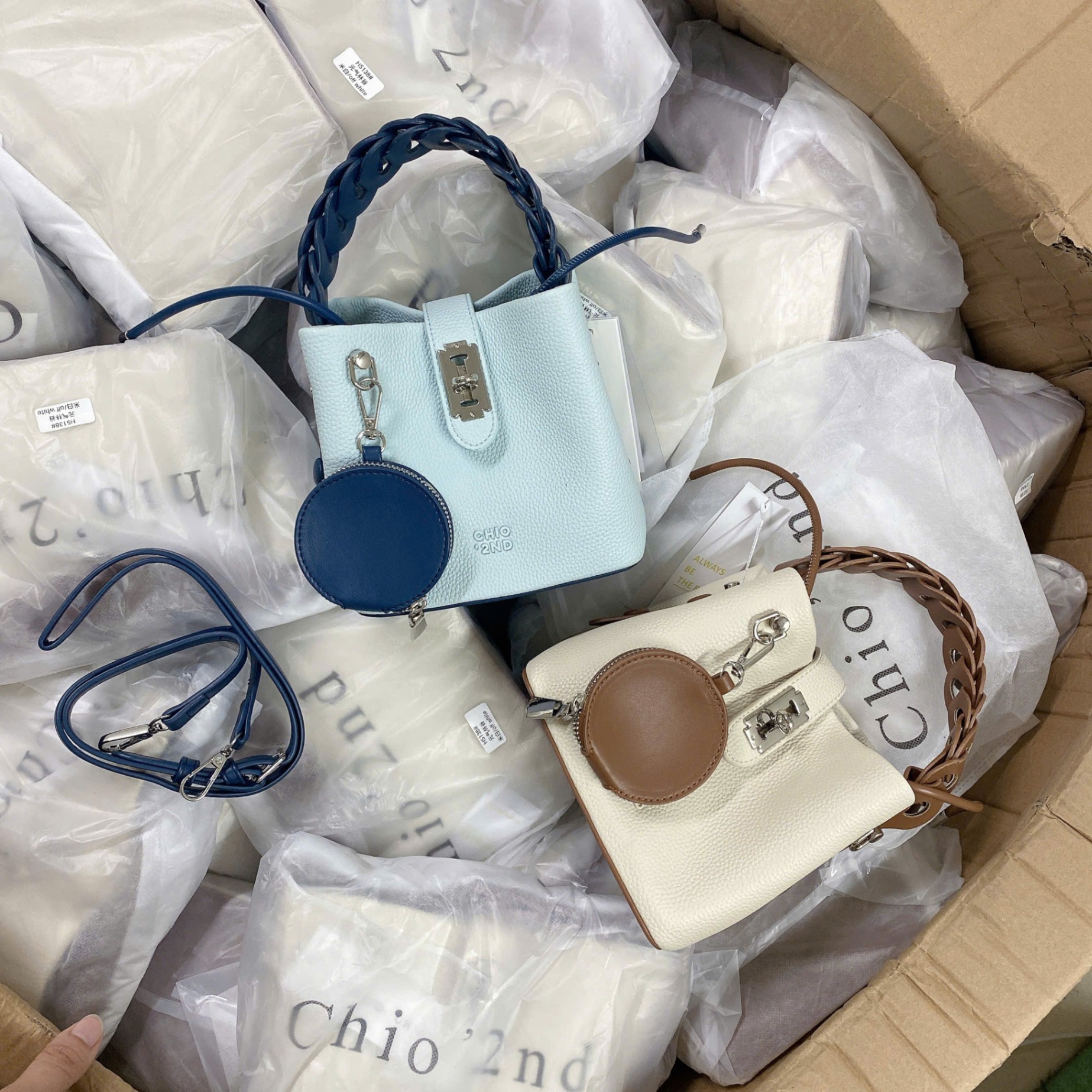 HS138# Túi Chio'2nd Tote quai đan