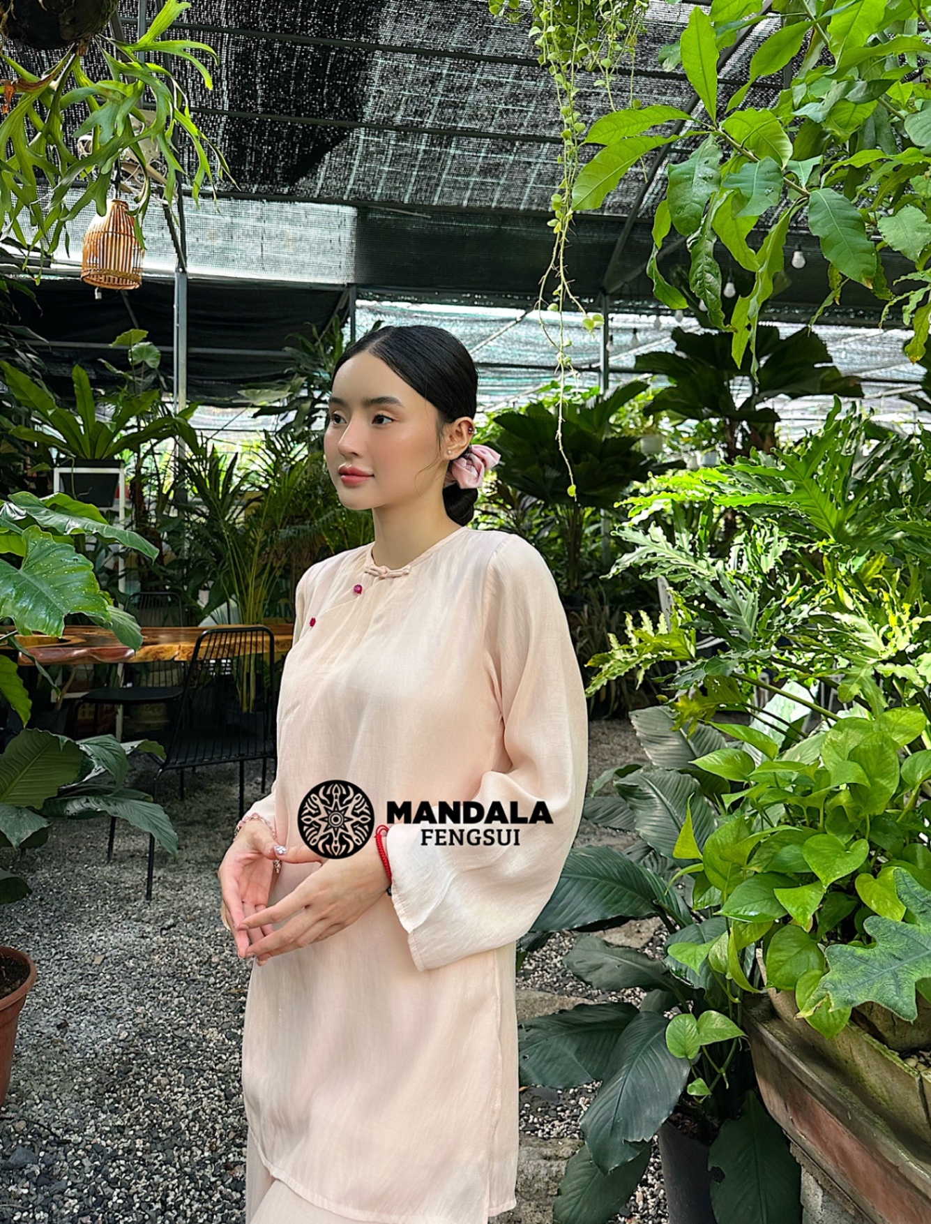 Trang Phục Ngân Từ