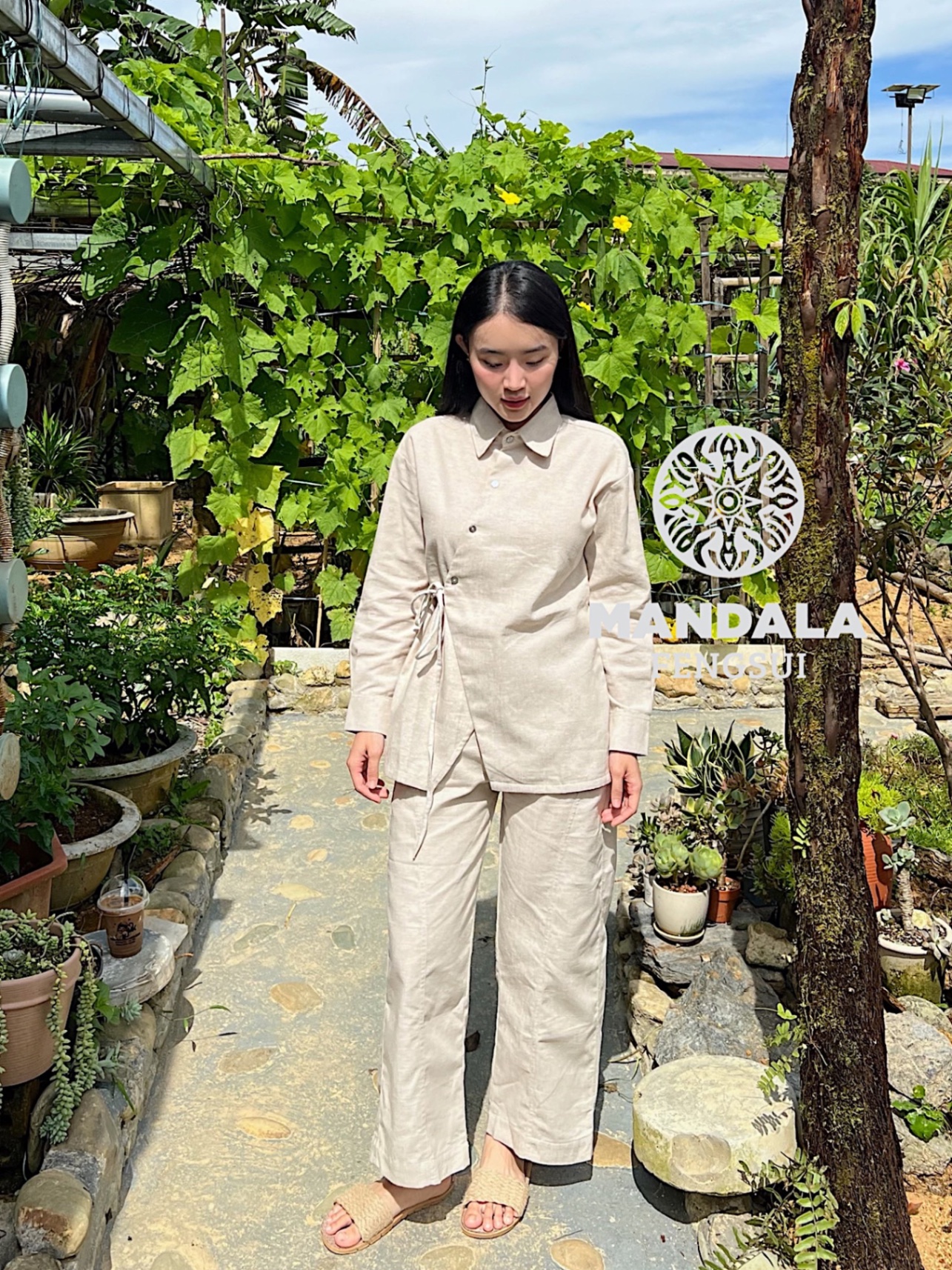 Trang phục Chi Mai