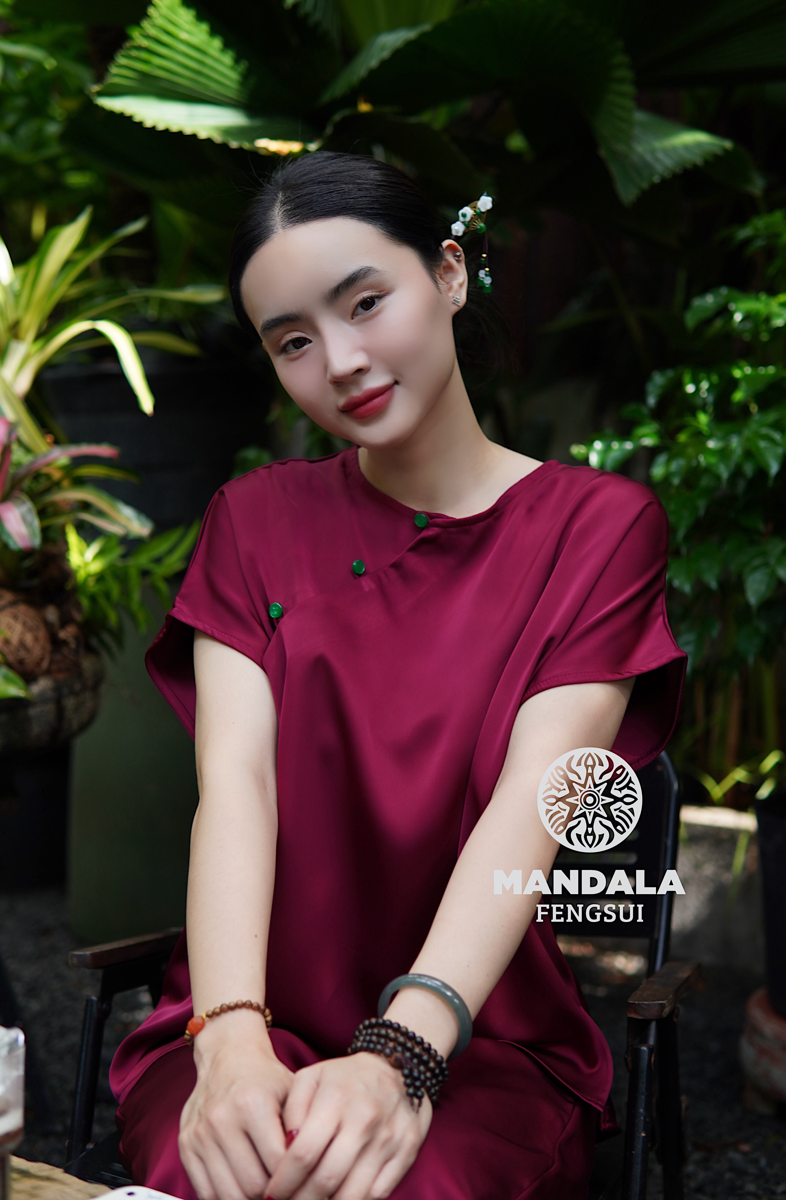Trang Phục Ngọc Vân Lụa Tô Châu Màu Đỏ Mận Sang Trọng