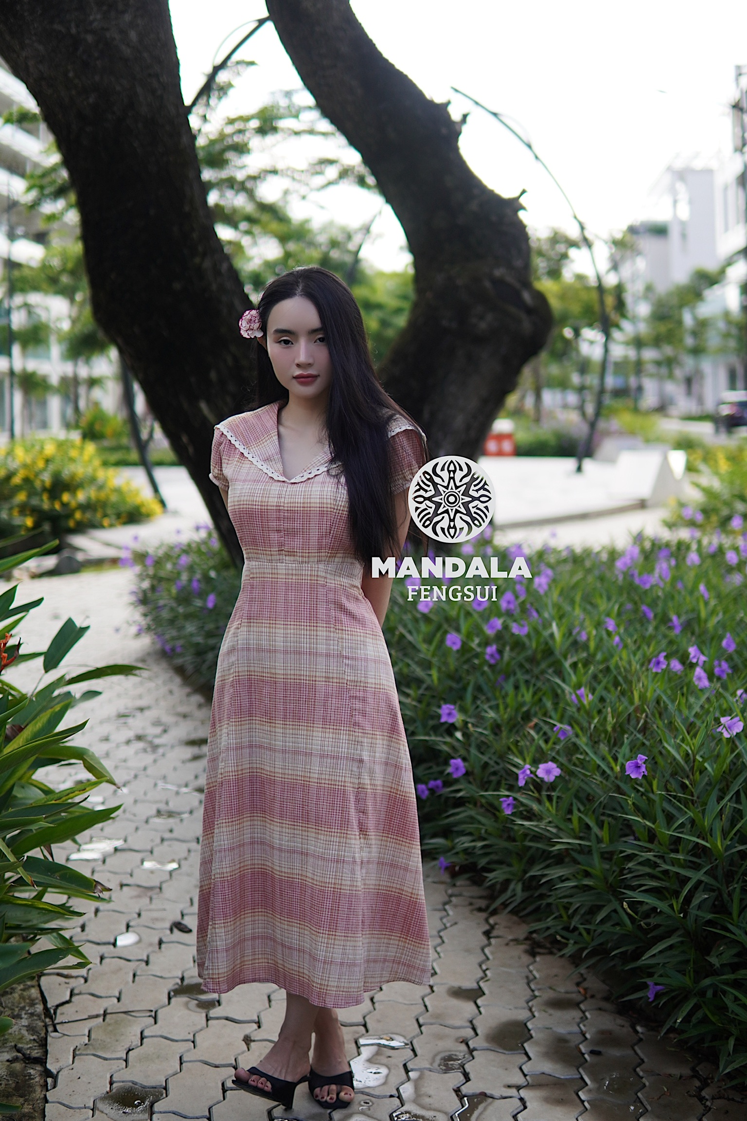 Váy Thạch Trúc Dáng A Cổ Ren Caro Hồng – Mandala