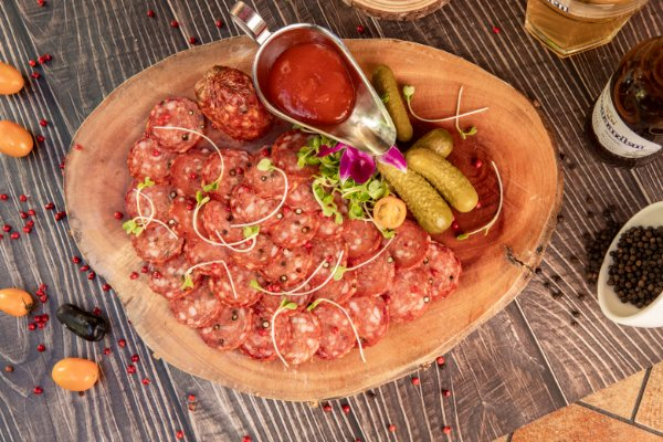 Các sản phẩm salami chứa hàm lượng protein rất cao