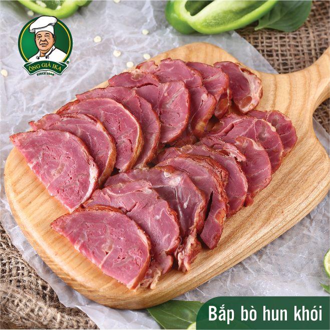 Sản phẩm bắp bò hun khói IKA được   chế biến từ thịt bắp hoa tuyển chọn