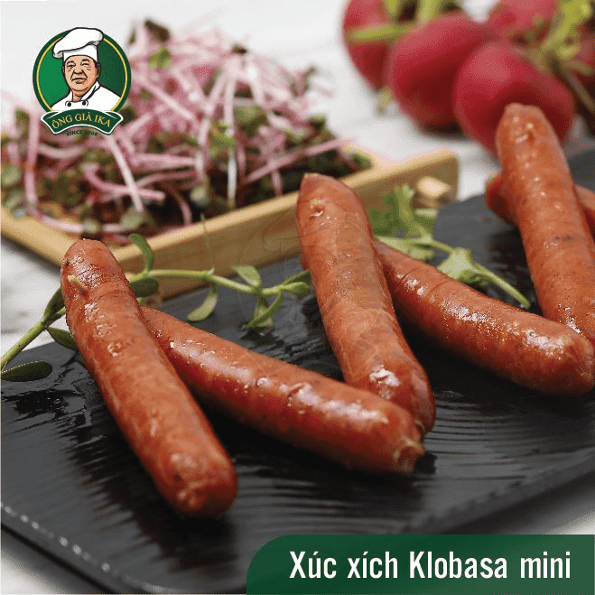 Xúc xích Klobasa mini IKA với “vẻ ngoài”   thon gọn nên ăn lẩu sẽ rất nhanh chín