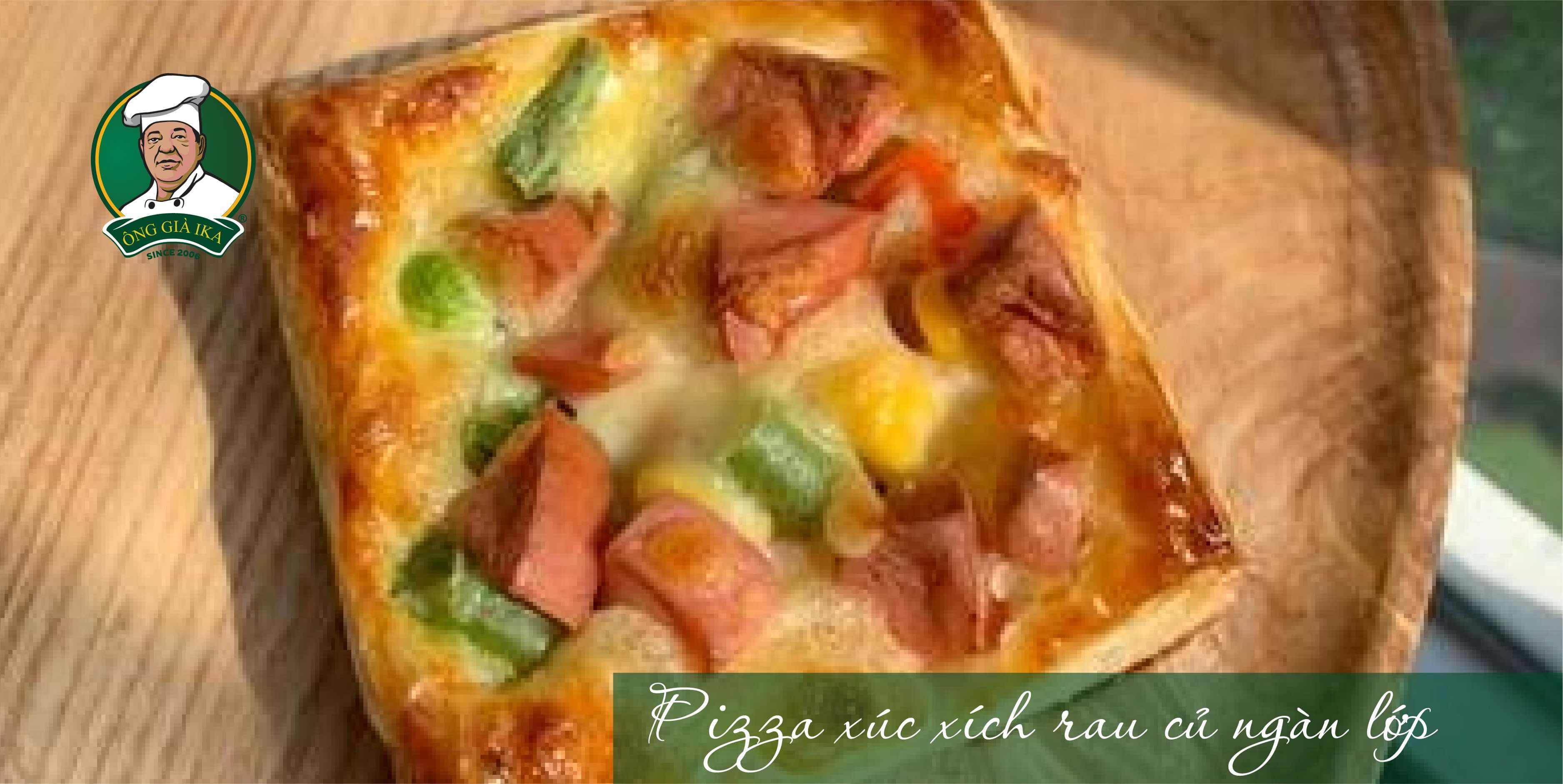 Bánh pizza xúc xích ngàn lớp sau khi hoàn thành