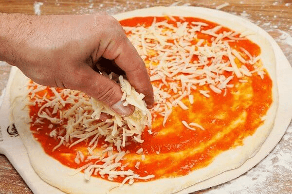 Cách làm bánh pizza đơn giản