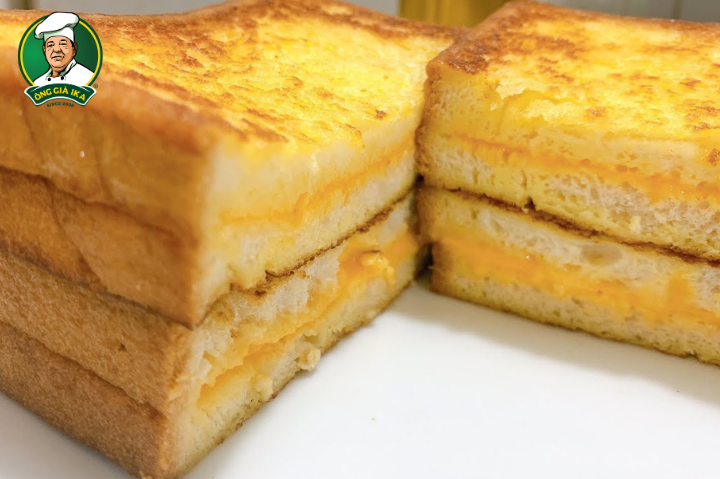 Goi-y-4-cong-thuc-bua-sang-voi-banh-mi-sandwich-cho-be-3.png