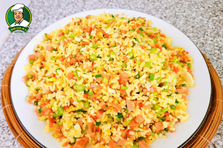 Goi-y-4-mon-an-sang-cho-be-tieu-hoc-thom-ngon-hap-dan-5.png