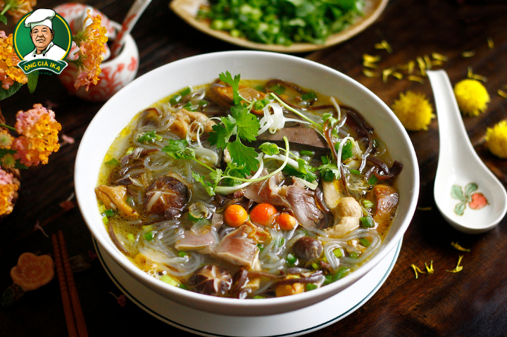 Huong-dan-chuan-bi-mam-cung-ram-thang-gieng-don-gian-cho-cac-chi-em-noi-tro-5.png
