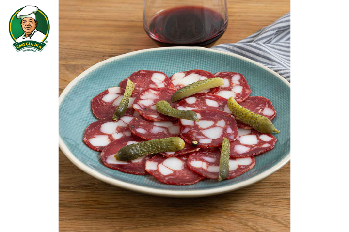 Salami-la-gi-An-nhu-the-nao-Cac-loai-Salami-pho-bien-hien-nay-2.png