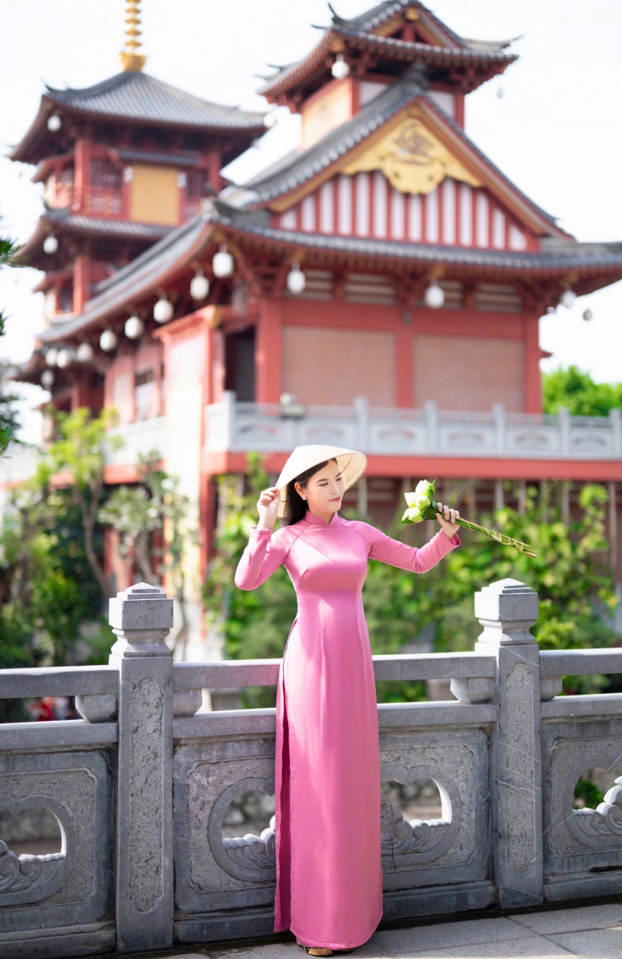 Gợi ý địa điểm chụp ảnh Tết ở chùa đẹp, trang nghiêm