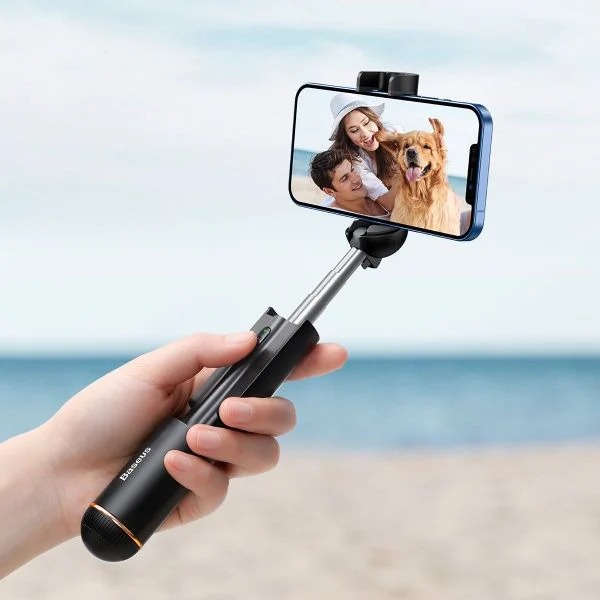 Gậy chụp hình selfie sẽ là món quà hoàn hảo