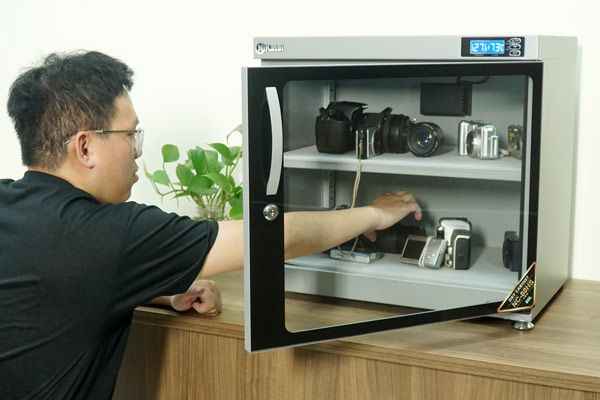 Tại sao tủ chống ẩm Nikatei 20L lại được nhiều người ưa chuộng sử dụng
