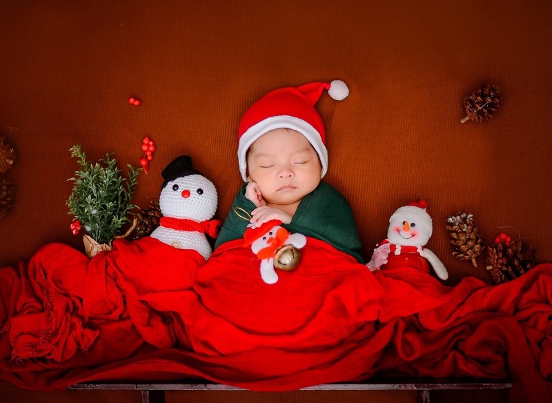 Concept giáng sinh đầu tiên phù hợp với các bé lần đầu tiên trong cuộc đời được đón giáng sinh