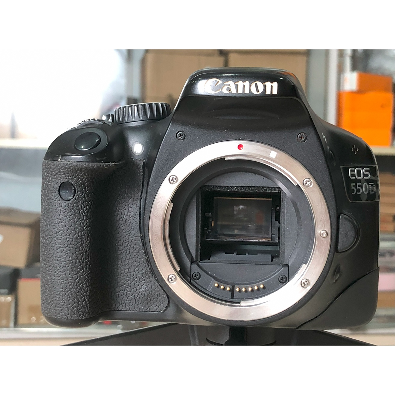 Máy ảnh canon dòng DSLR