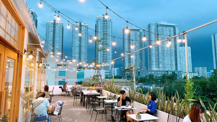 Quán cà phê Nắng Rooftop với view sống ảo cực chill